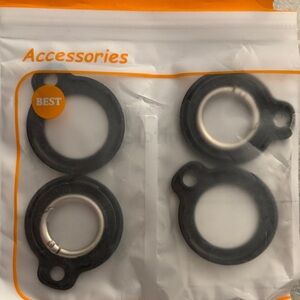 Black Wearable Clips for Electronics